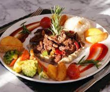 Bademli Hünkar Beğendi